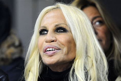 donatella versace a che tempo che fa|Donatella Versace oggi: a 69 anni, la biografia della .